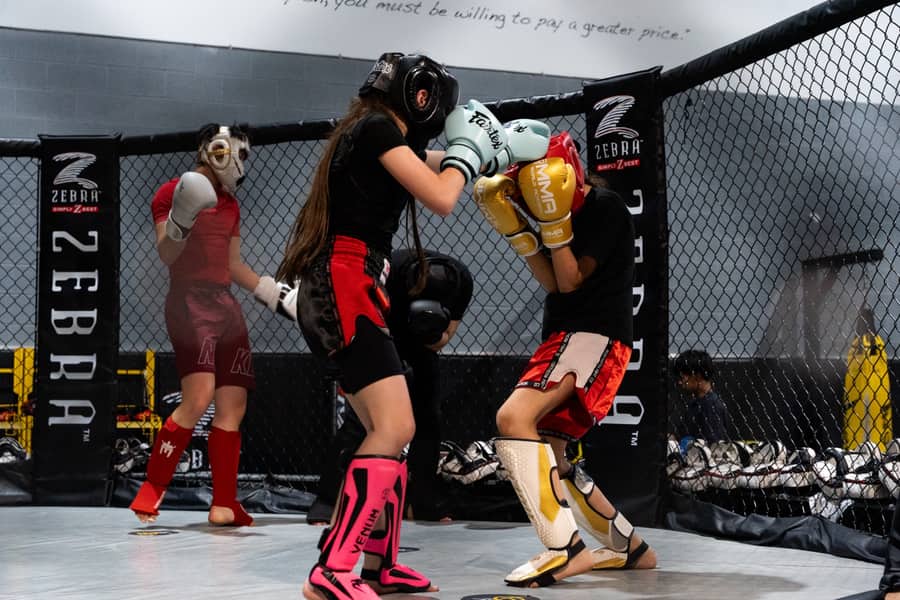 Sparring training at MMA World Academy, photo 8